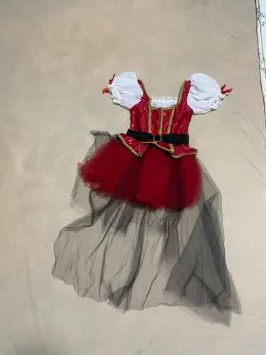 Fantasia feminina infantil (Linda)