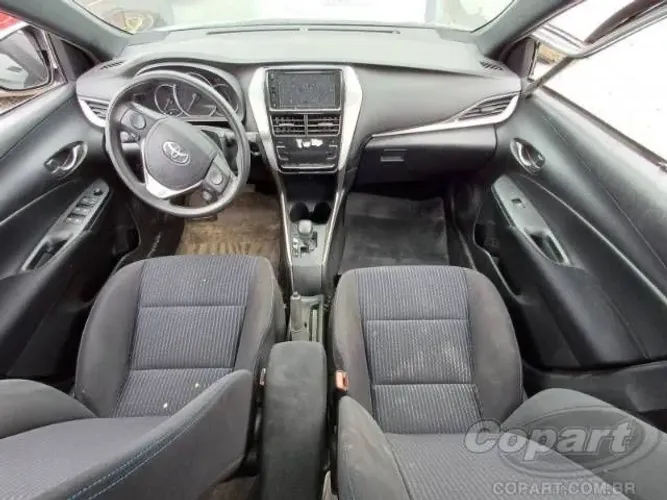 W kit airbag do Toyota Yaris