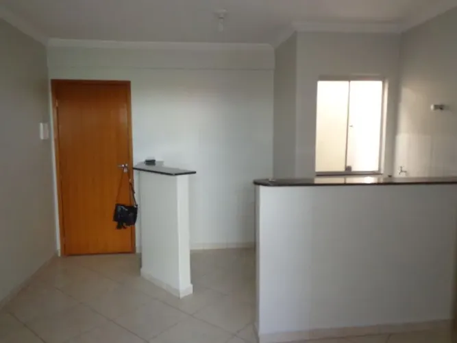QN 7 - Ótimo apartamento de 1 quarto na comercial do Riacho!