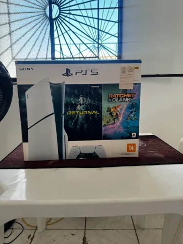 PS5 slim 1Tb