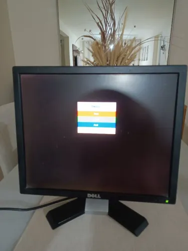 Monitor Dell E178FPc