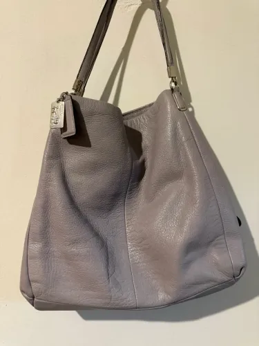 Bolsa cinza ? Coach Leather Hobo / Shoulder Bag