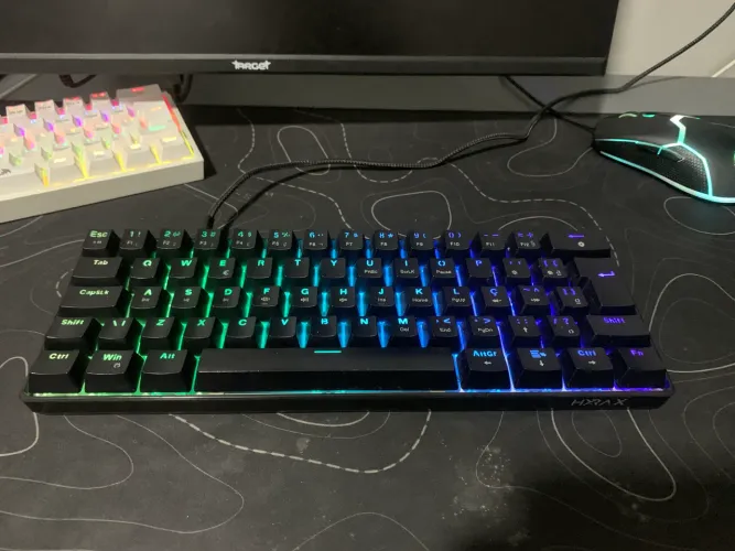 Teclado Mecânico Hyrax Thunder HCK61
