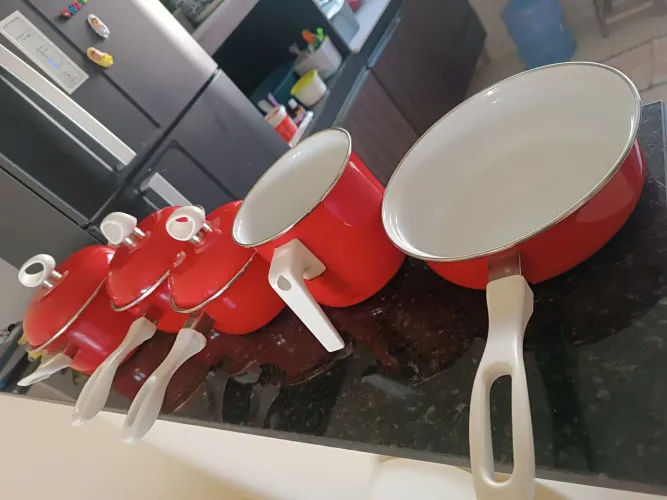 Conjunto de panelas Ágata