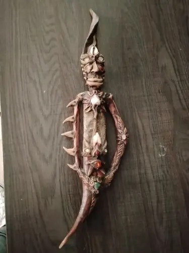 Adaga artesanal