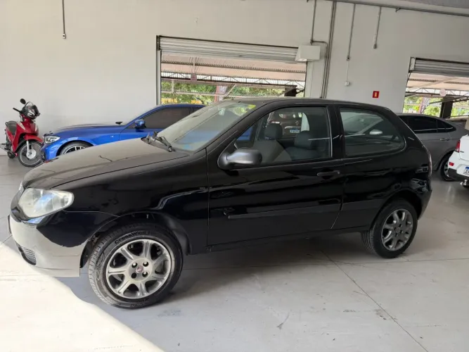 Fiat Palio 1.0 Economy Fire Flex 8V 2P 2011