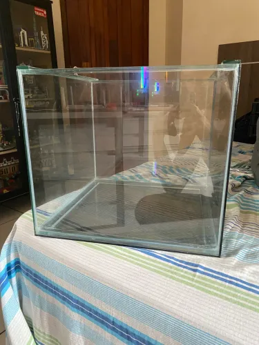 Aquário Cubo 64 Litros (40x40x40cm) - NOVO / NUNCA USADO