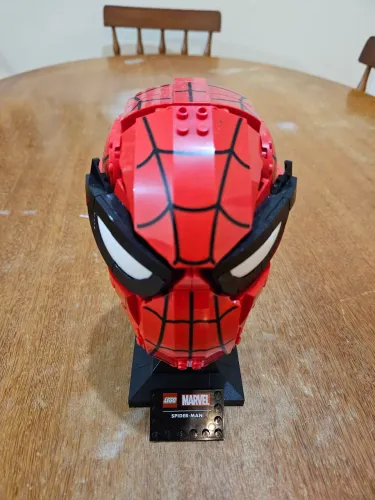Lego Máscara do Homem-Aranha (487 peças) - Montado