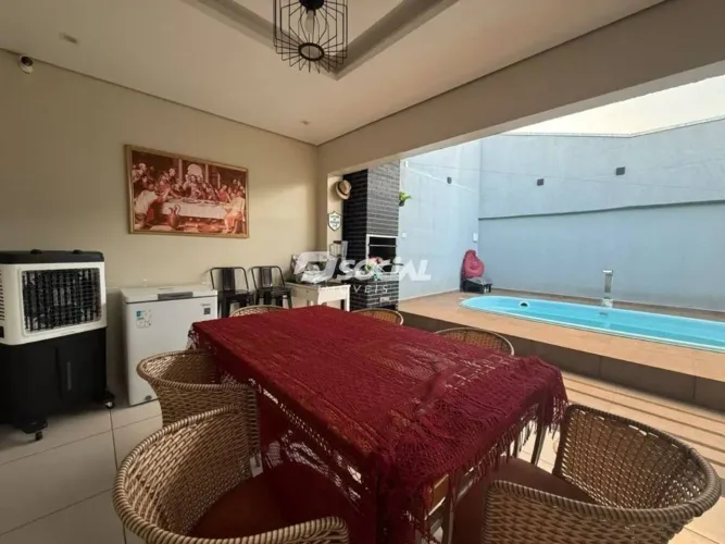 Casa com 3 suítes à venda, 180 m² por R$ 500.000 - Flodoaldo Pontes Pinto - Porto Velho/RO