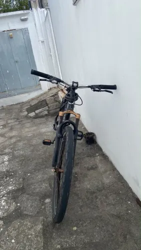 Bicicleta OXER aro 27 pra sair ligeiro