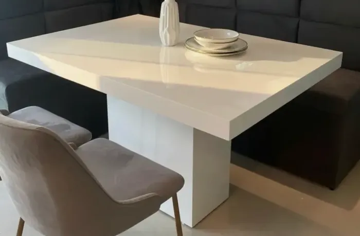Mesa de mdf laca branca 1,40x0,90