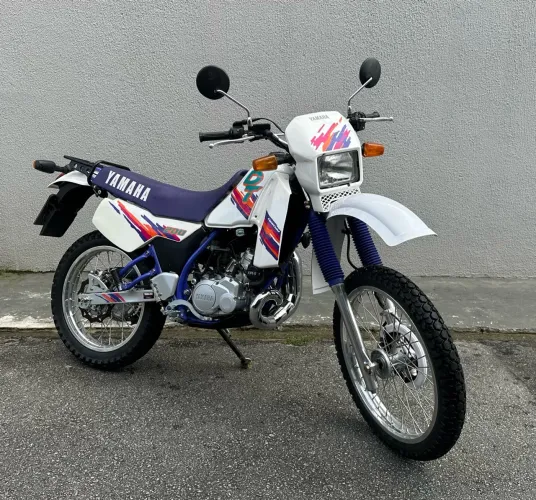 Yamaha DT 200 1994 IMPECÁVEL