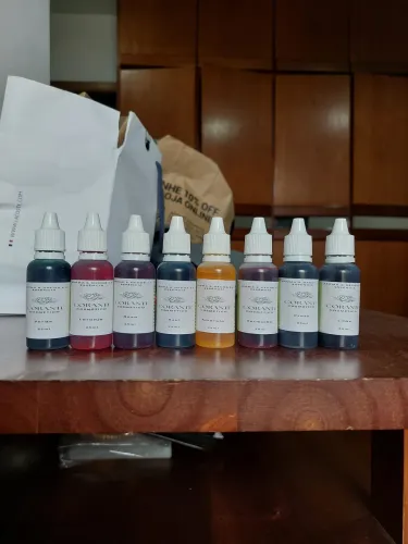 8 corantes cosmeticos Novos(apenas testados)