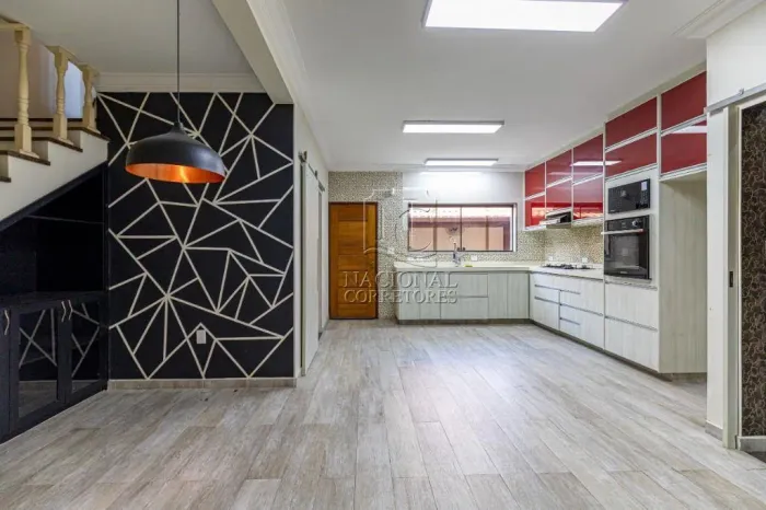Sobrado com 3 dormitórios à venda, 260 m² por R$ 900.000,00 - Jardim Santo Antônio - Santo