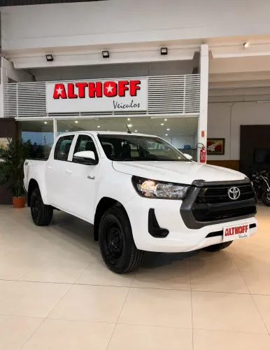 Toyota Hilux CD 4X4 2.8 Diesel Mec. 2024