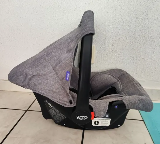 Vende-se Bebê Conforto Cosco Kids, Cinza Mescla