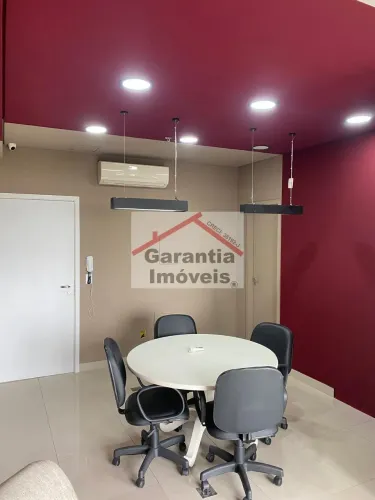 Sala Comercial para Alugar no Centro de Osasco, 40m², 1 Banheiro