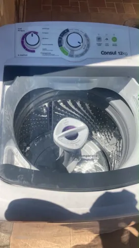 Vendo máquina da cônsul 12 kilos