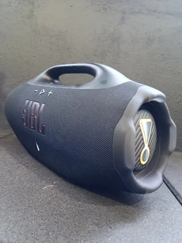 JBL BOMBOOX 4