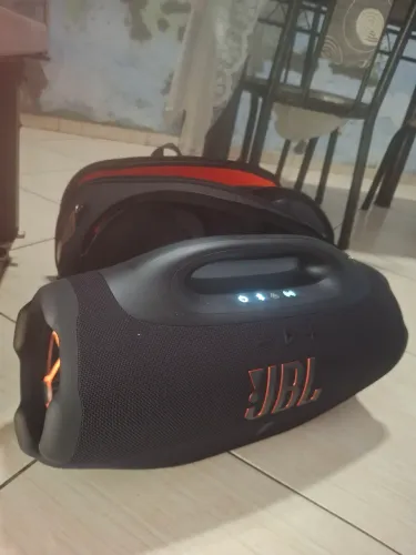 Caixa de som JBL Bomboox 4 