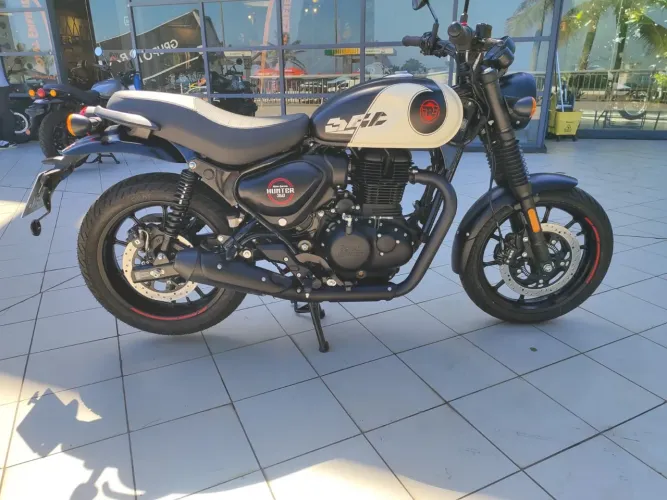 Hunter 350c TOKIO - 2027 - GOULART.
