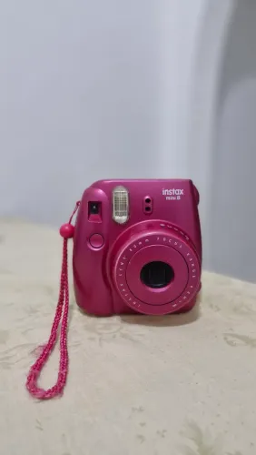 Câmera Fujifilm Instax Mini 8