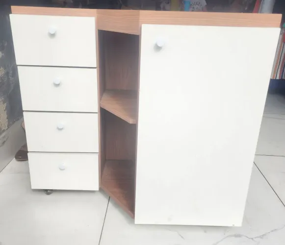 Gabinete de banheiro