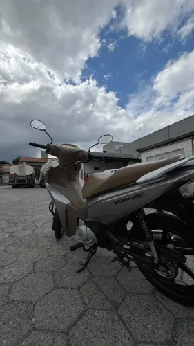 HONDA BIZ 125 PRATA / MARROM 2019
