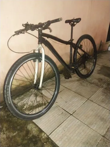 Bike aro 29 speed com pneu reserva 