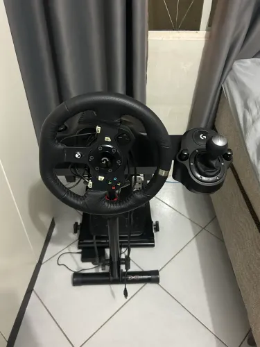 Volante Logitech G920 Completo com Suporte