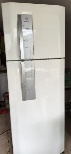 GELADEIRA ELETROLUX DF52