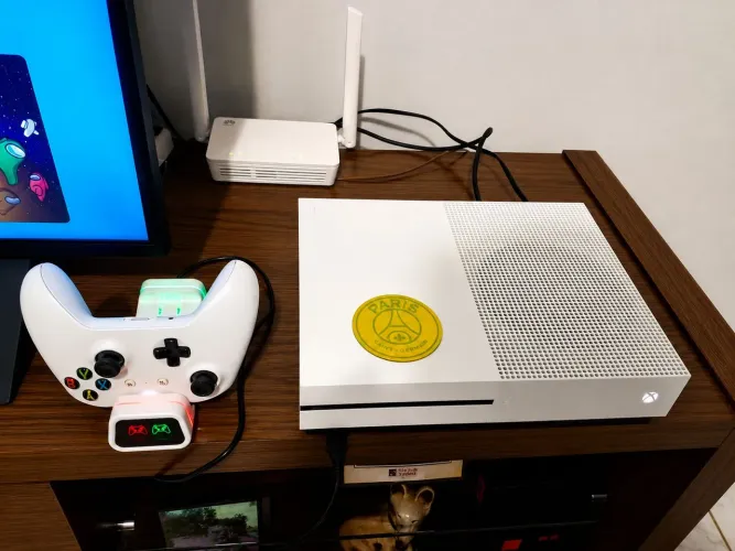 Xbox One S 500GB - Excelente Estado