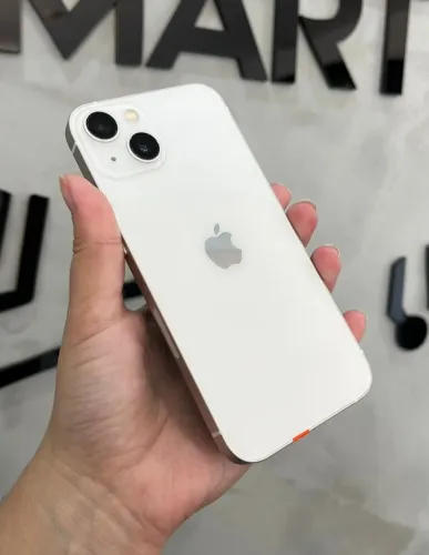 iPhone 13 Branco 128GB (Nota e 3 meses de garantia)