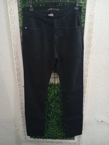 Calça masculina Tam 40 preta lisa