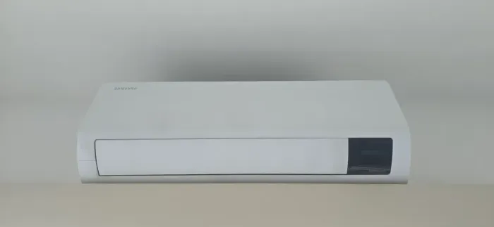 Ar-condicionado split Samsung inverter ultra só frio 12000btus 220v