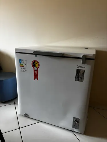 Freezer Midea 205L