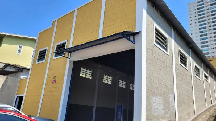 Imóvel para aluguel com 260 metros quadrados em Jardim Satélite - São José dos Campos - SP