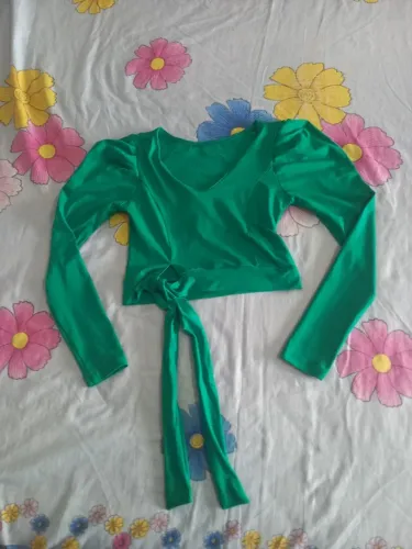 cropped manga longa thosita verde m