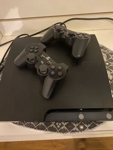 Play 3 160gb 2 controles