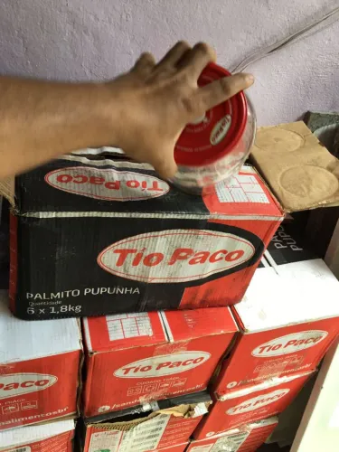 7 caixas com 6 unidades cada vidro de palmito com tampas,vazio! Nao vendo separado 
