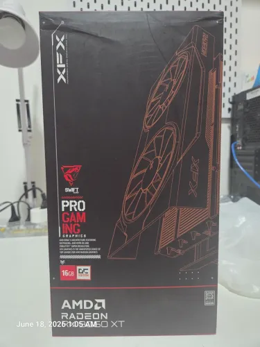 XFX RX 9060 XT de 16GB dual fan