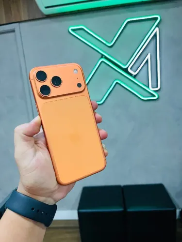 iPhone 17 Pro Max - PELÍCULA + CAPINHA