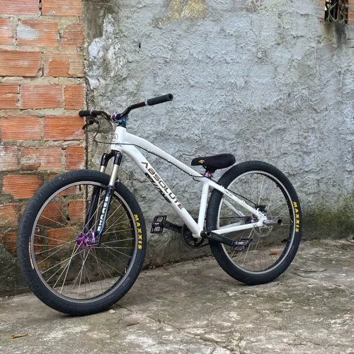 Vendo bike absolute montada