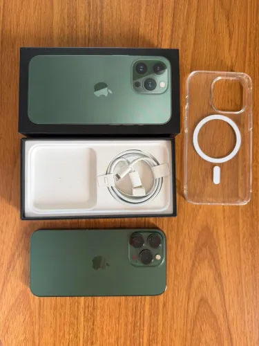 iPhone 13 Pro. Única dona.