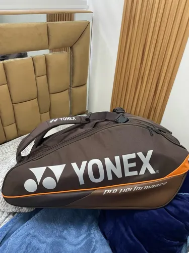 Raqueteira Yonex Ezone Brown X9 2026 Nova