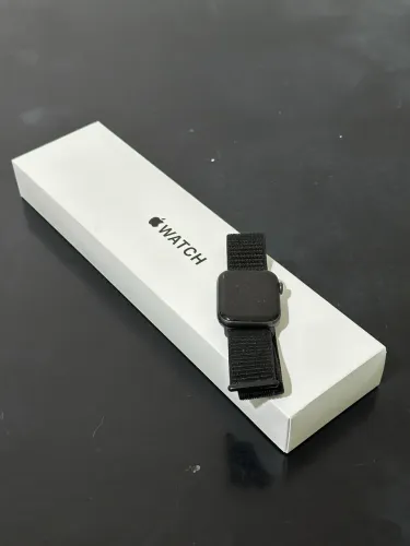 Apple Watch SE 44mm