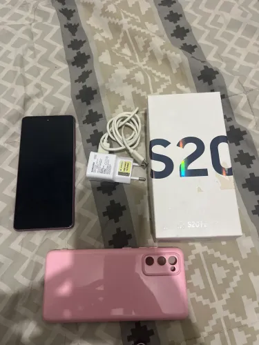 Galaxy S20FE