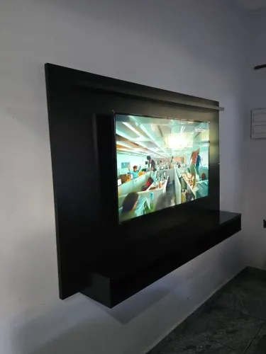 Lindo painel de TV
