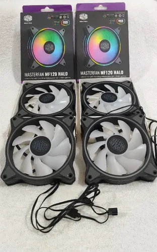4 Fans Master Cooler 120M Argb.