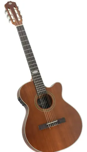 Violão Seminovo Eletro Strinberg Black SL200C mahogany acetinado - Acompanha acessórios